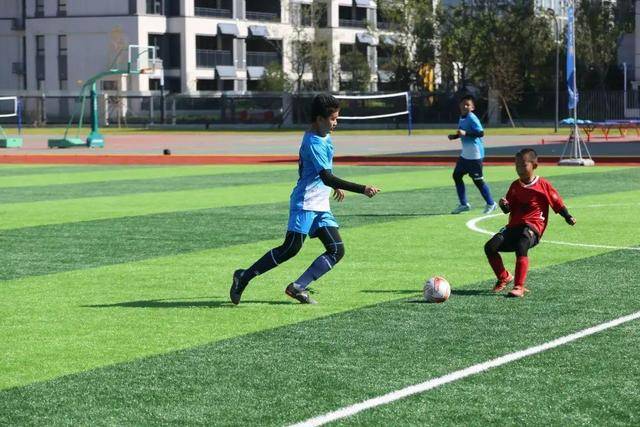 杜兰特37分太阳胜骑士 东契奇三双独行侠擒牛